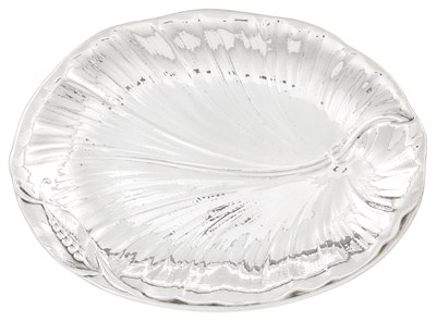 Lot 1039 - International Silver Co. Sterling Silver Leaf-Form Dish