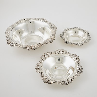Lot 168 - Graduated Set of Three Tiffany & Co. Sterling Silver "Clover" Pattern Bowls