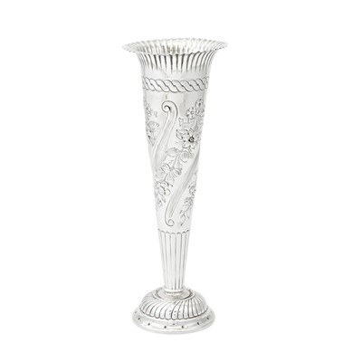 Lot 292 - Victorian Sterling Silver Vase