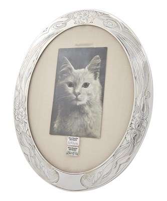 Lot 705 - Black Starr & Frost Sterling Silver Picture Frame