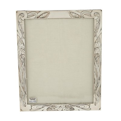 Lot 653 - Black Starr & Frost Sterling Silver Picture Frame