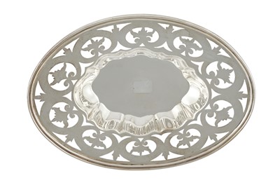 Lot 267 - Shreve Crump & Low Sterling Silver Dish