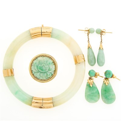 Lot 1169 - Gold and Carved Jade Ring, Bangle Bracelet and Two Pairs of Pendant-Earrings