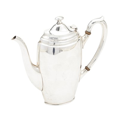 Lot 135 - Wallace Sterling Silver Demitasse Coffee Pot