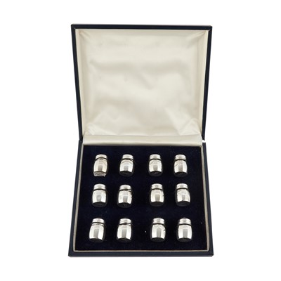 Lot 198 - Cased Set of Twelve American Sterling Silver Individual Salt and Pepper Shakers
