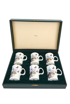 Lot 611 - Cased Set of Six Gucci Porcelain Coffee Mugs