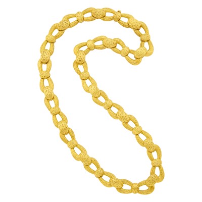 Lot 15 - Long Gold Link Necklace