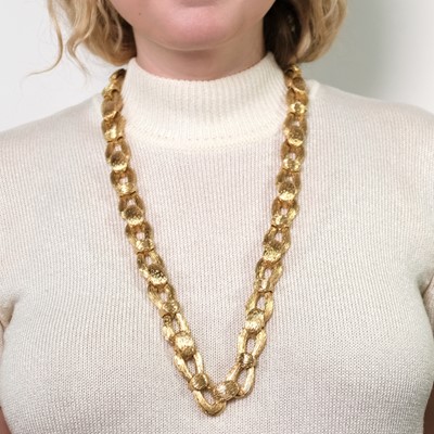 Lot 15 - Long Gold Link Necklace