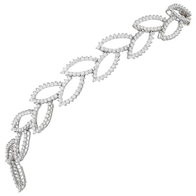Lot 211 - Angela Cummings Platinum and Diamond Leaf Bracelet