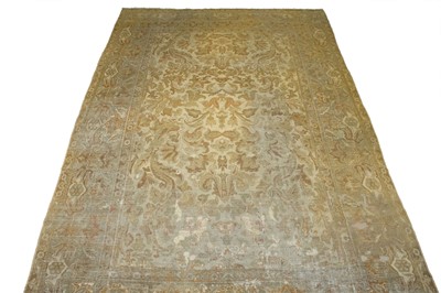 Lot 441 - Mahal Carpet