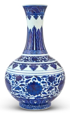 Lot 420 - A Chinese Blue and White Porcelain Vase