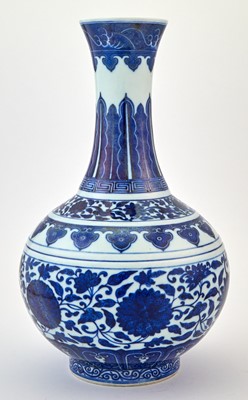 Lot 420 - A Chinese Blue and White Porcelain Vase