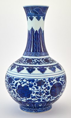 Lot 420 - A Chinese Blue and White Porcelain Vase