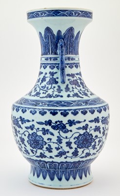 Lot 211 - A Chinese Blue and White Porcelain Vase