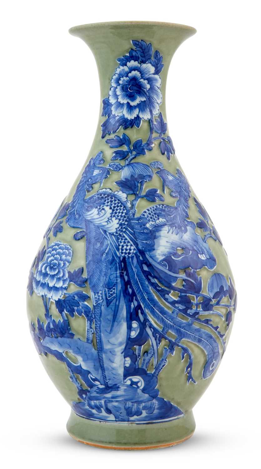 Lot 222 - A chinese Slip-Decorated Celadon Porcelain Vase