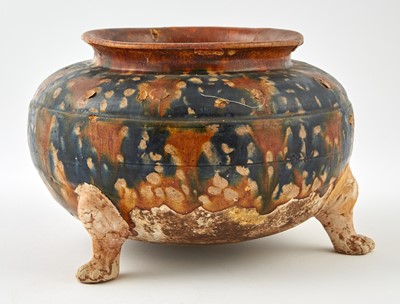 Lot 303 - A Chinese Blue-Splashed Sancai Glazed Pottery Jar