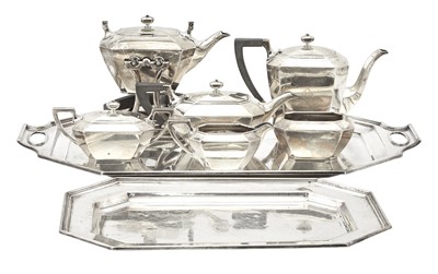Lot 205 - Durgin Sterling Silver Tea and Coffee Service