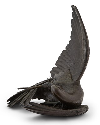 Lot 586 - A Japanese Bronze Okimono of a Raptor