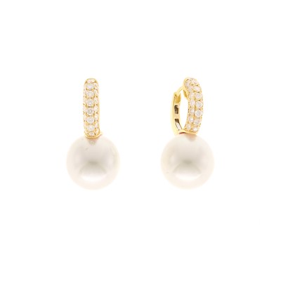 Lot 1024 - Pair of Gold, Cultured Pearl and Diamond Pendant-Earrings
