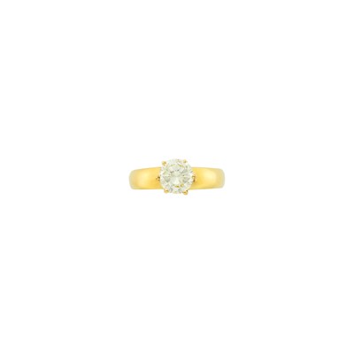 Lot 85 - Gold and Diamond Ring