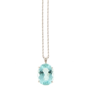 Lot 1115 - White Gold and Aquamarine Pendant with Silver Chain Necklace