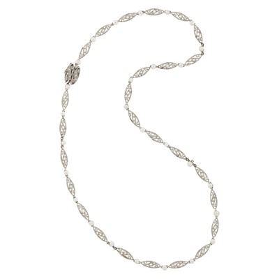 Lot 1090 - Belle Époque Platinum, Diamond and Button Pearl Link Necklace