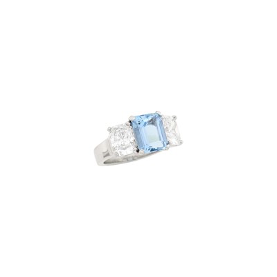 Lot 75 - Platinum, Aquamarine and Diamond Ring