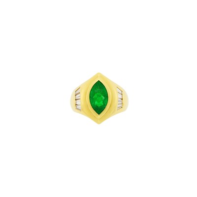 Lot 1103 - Gold, Emerald and Diamond Ring