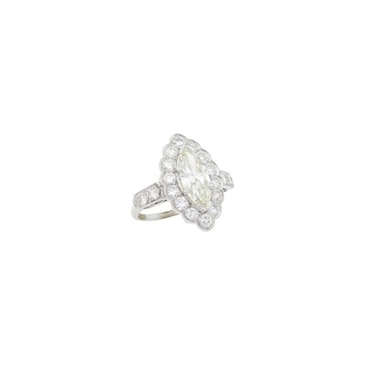 Lot 1141 - Platinum and Diamond Ring