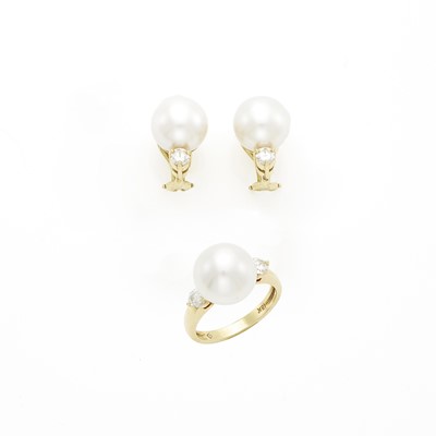 Lot 1030 - Pair of Gold, Cultured Pearl and Diamond Earclips and Ring
