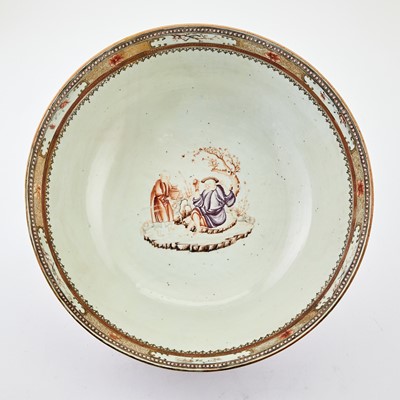 Lot 1041 - Chinese Export Porcelain Punch Bowl