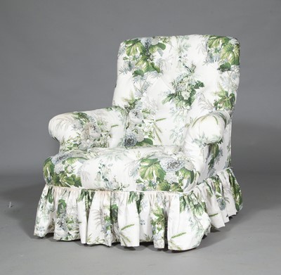 Lot 334 - Floral Upholstered Club Chair
