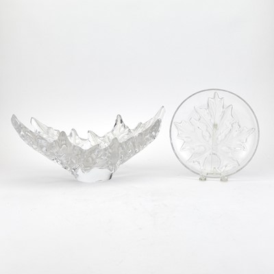 Lot 463 - Lalique Molded Glass Champs Elysee Center Bowl