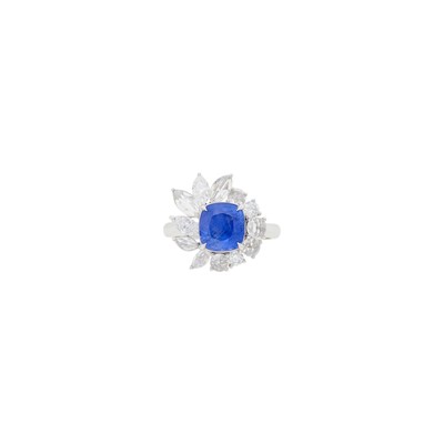 Lot 48 - White Gold, Sapphire and Diamond Ring