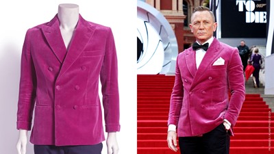Lot Velvet tuxedo blazer worn by Daniel Craig