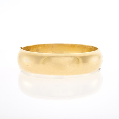 Lot 2024 - Gold Bangle Bracelet