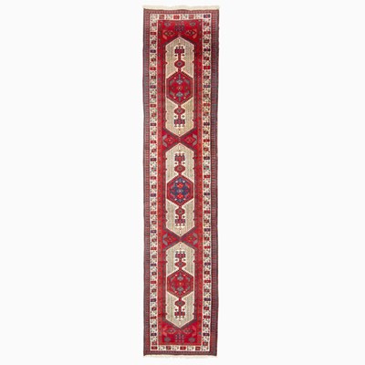 Lot 367 - Serab Runner