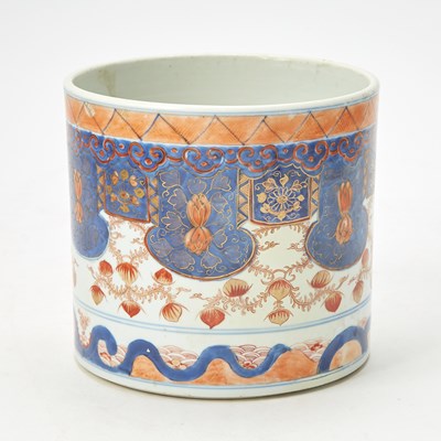 Lot 111 - Chinese Export Imari Porcelain Wine Cooler