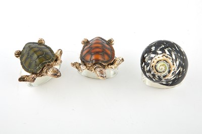 Lot 70 - Set of Eight Silver Plated Turtle Napkin Rings and Twelve Shell Examples