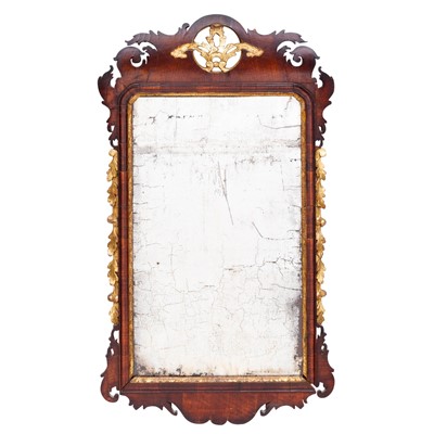 Lot 319 - Federal Mahogany and Giltwood Mirror