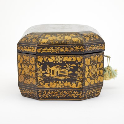 Lot 313 - Chinese Gilt Decorated Black Lacquer Box