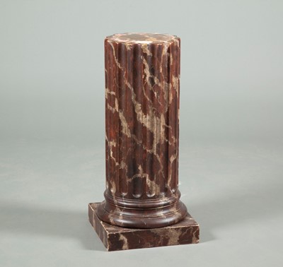 Lot 333 - Faux Painted Marble Pedestal
