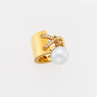 Lot 2089 - Gold, Cultured Pearl, Diamond and Colored Diamond Band Ring
