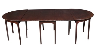 Lot 109 - George III Style Mahogany Dining Table