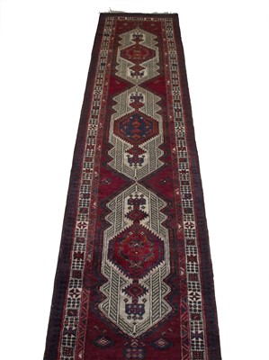 Lot 455 - Serab Runner