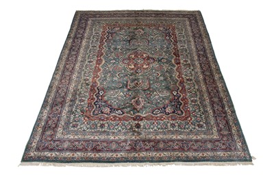 Lot 369 - Sarouk Carpet