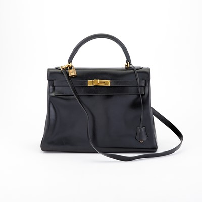 Lot 1233 - Hermès Black Calfskin Leather 'Kelly 32' Bag