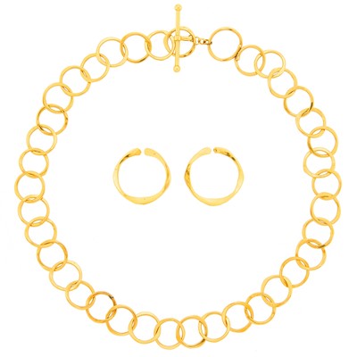 Lot 1002 - Gold Circle Link Necklace and Pair of Hoop Earrings