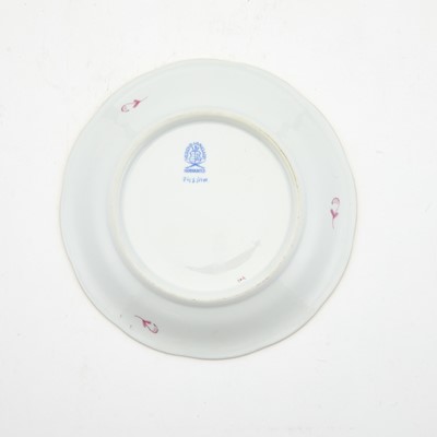 Lot 11 - Herend Hand-Painted Porcelain Chinese Bouquet (Raspberry) Pattern Partial Dinner Service