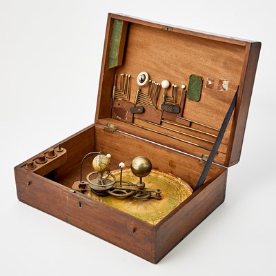 Lot 107 - Brass Planetary Orrery with Fitted Box